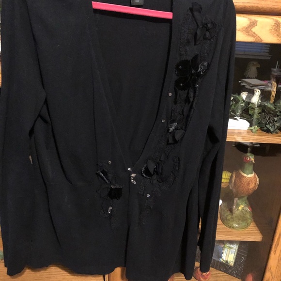 Clothing from closet purge - Picture 8 of 16